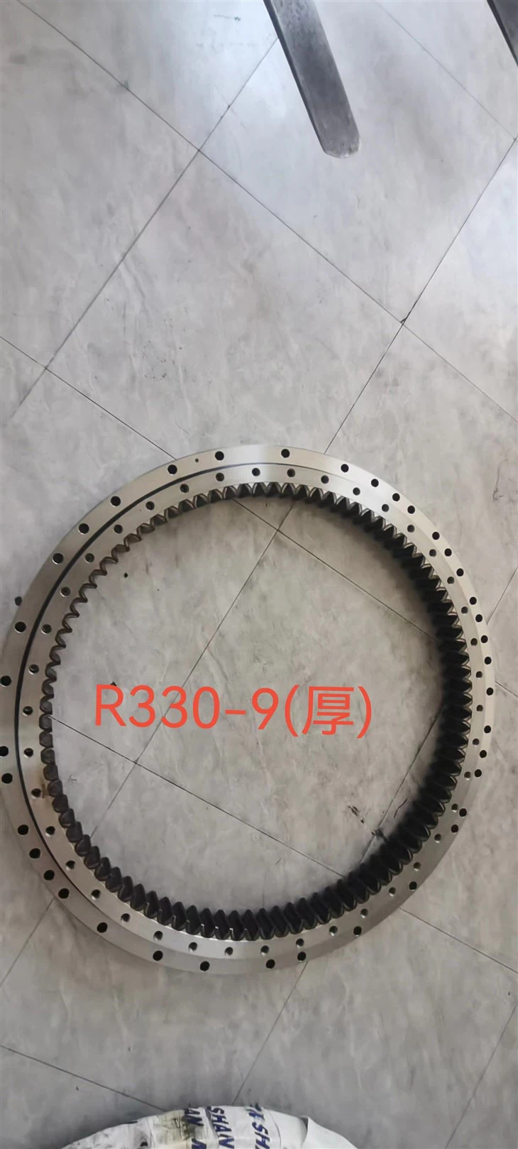 R 330-9 swing bearing